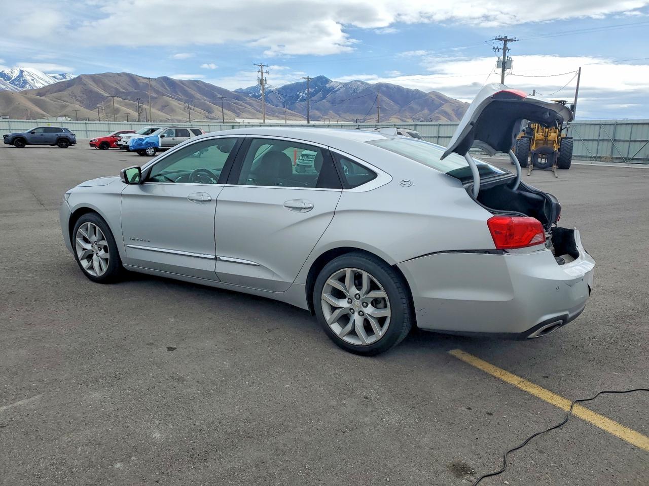 2014 CHEVROLET IMPALA LTZ photo 2