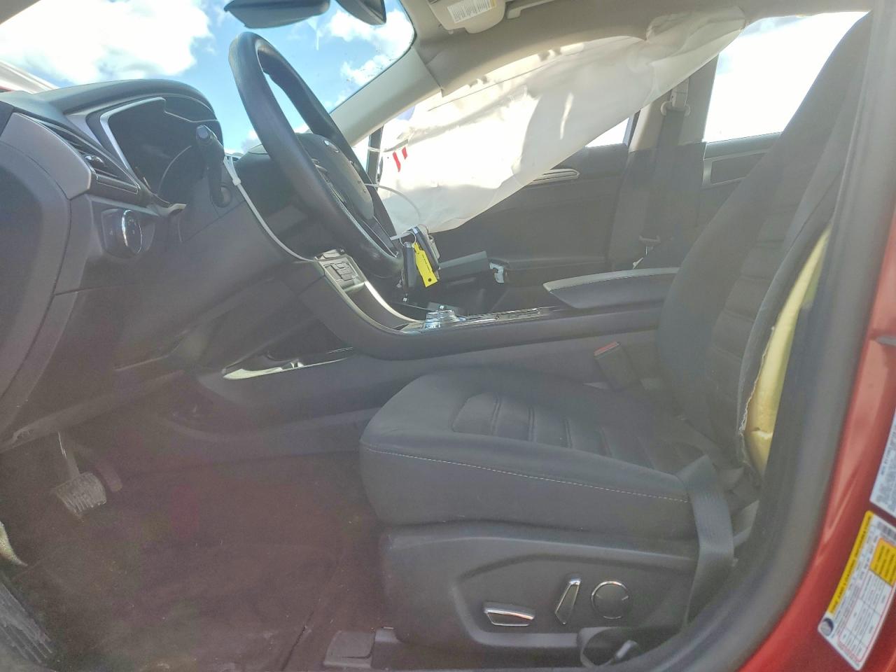 2019 FORD FUSION SE photo 7