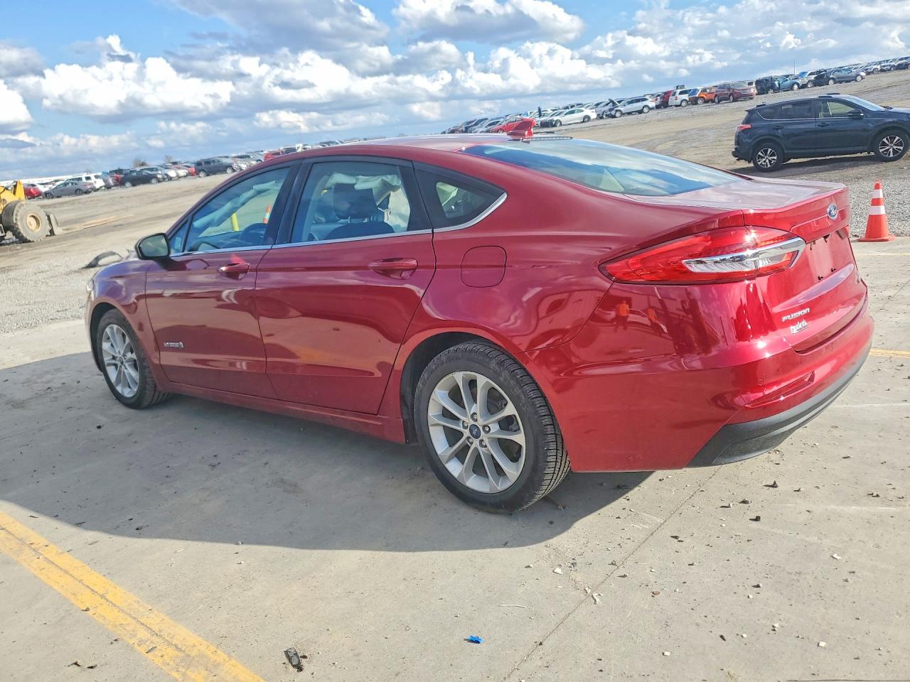 2019 FORD FUSION SE photo 2