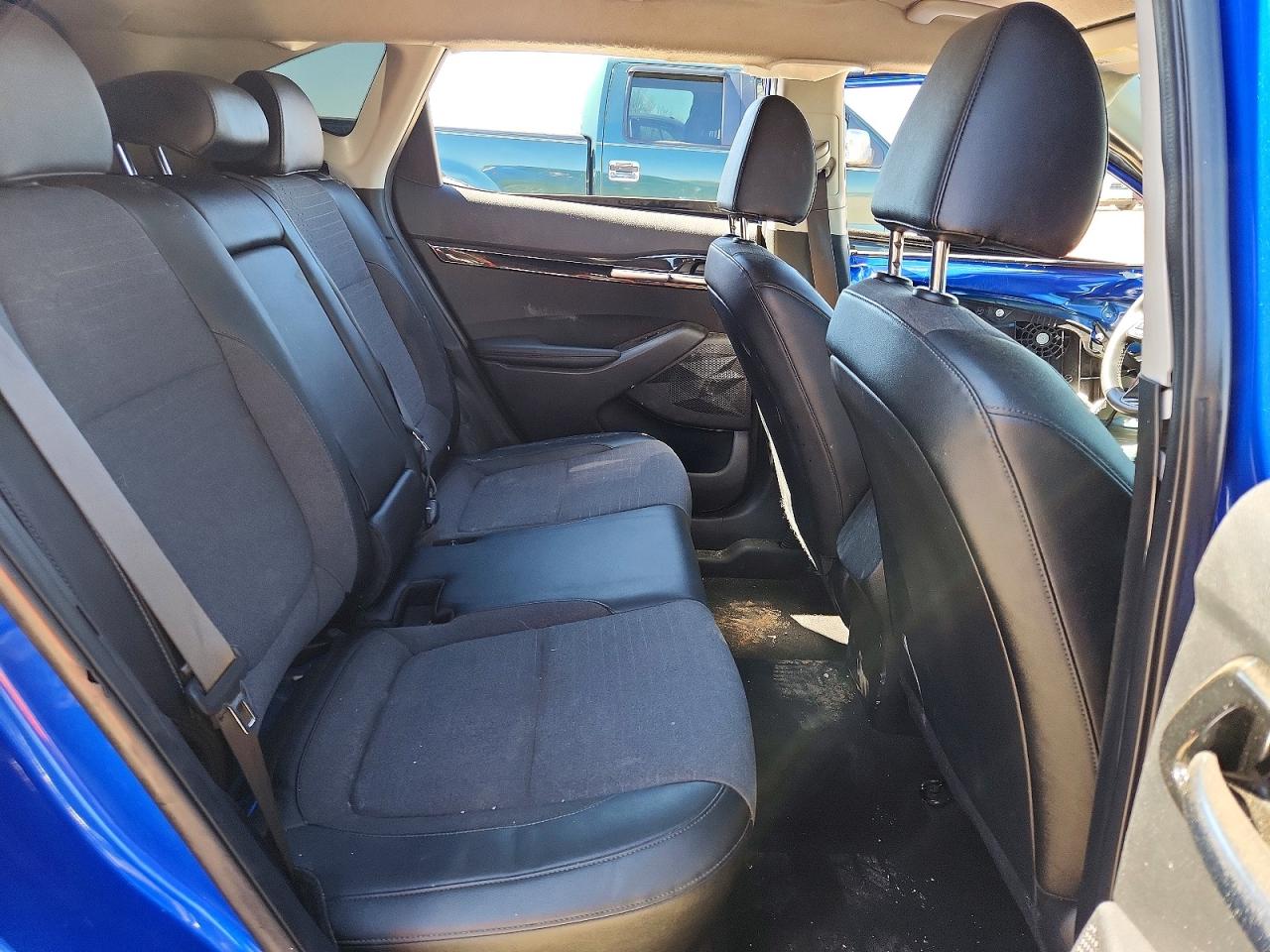 2021 KIA SELTOS S photo 21