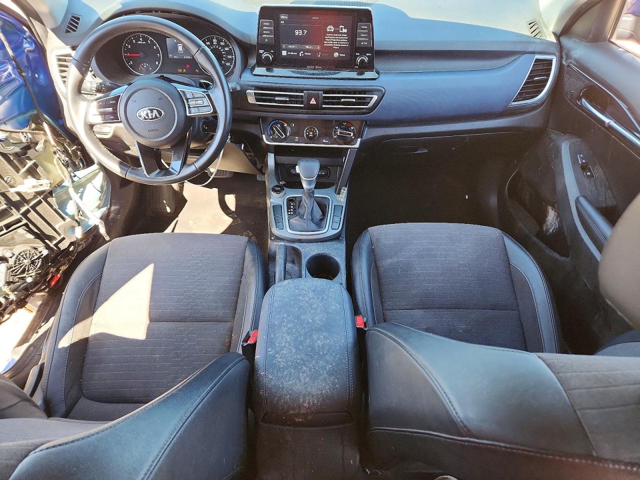 2021 KIA SELTOS S photo 15