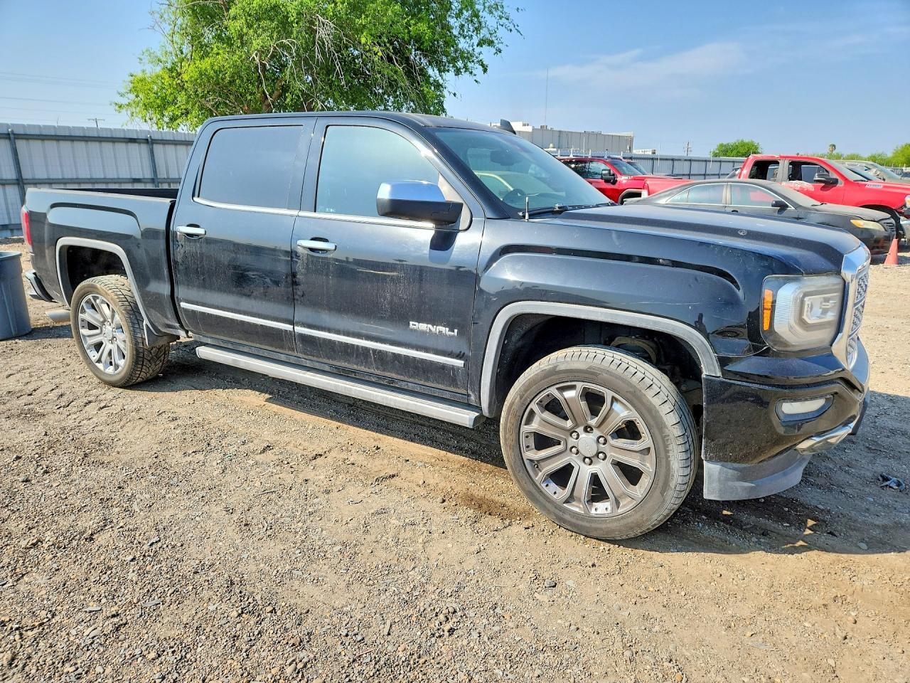 2017 GMC SIERRA K1500 DENALI photo 10