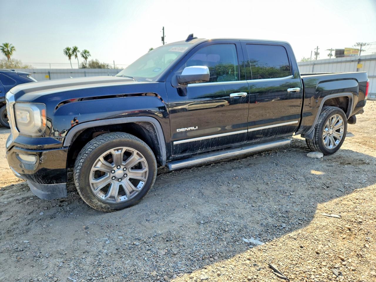 2017 GMC SIERRA