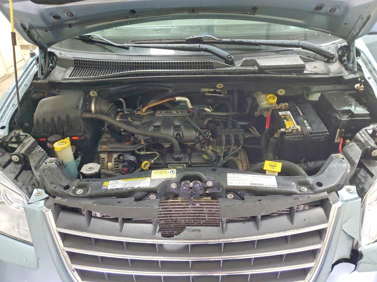 2008 CHRYSLER TOWN & COUNTRY TOURING photo 12