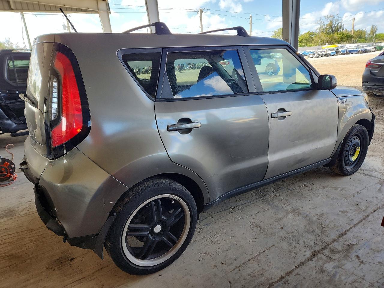 2015 KIA SOUL BASE photo 3