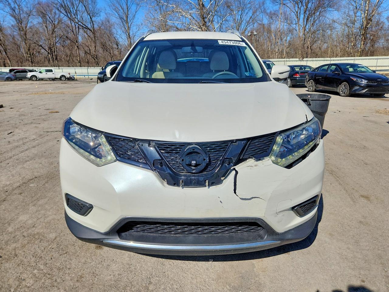 2016 NISSAN ROGUE SV photo 5