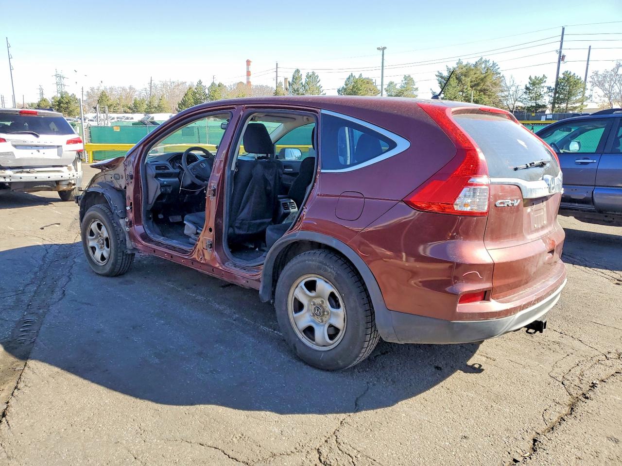 2015 HONDA CR-V LX photo 2