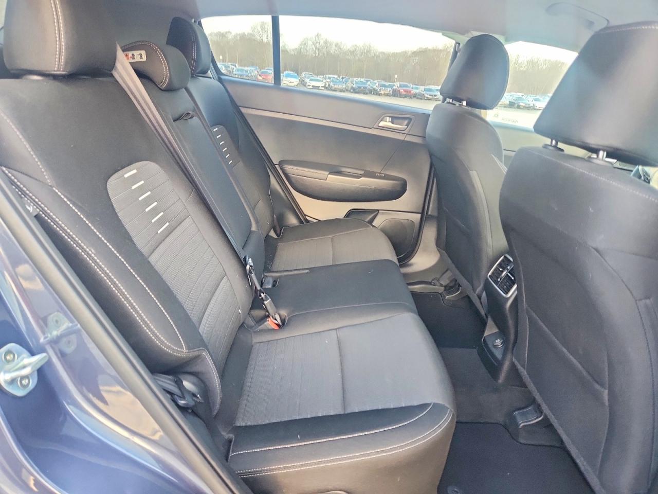 2020 KIA SPORTAGE LX photo 11