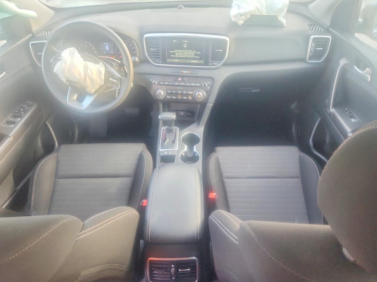 2020 KIA SPORTAGE LX photo 8