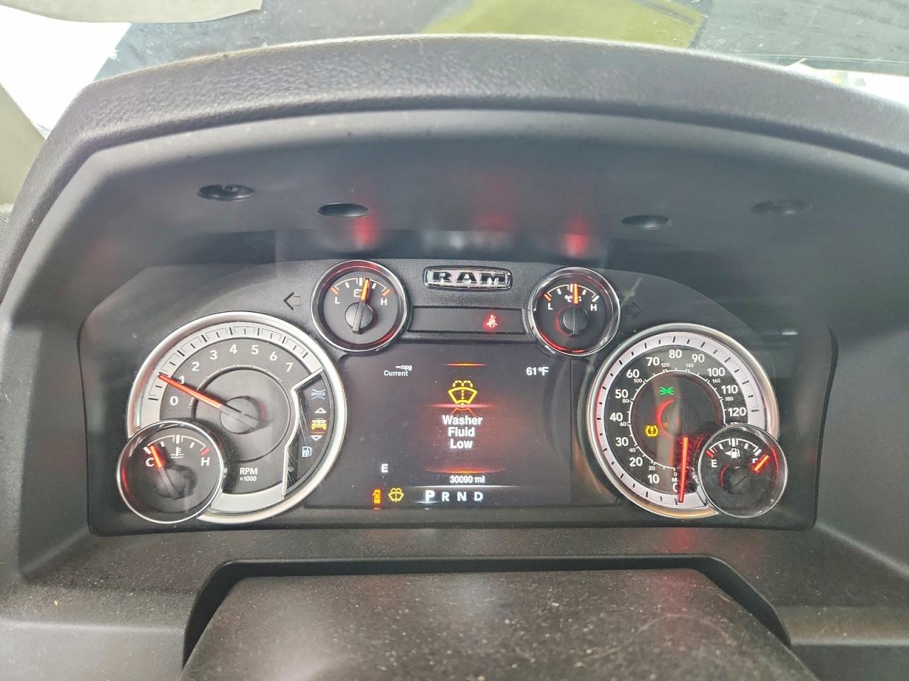 2022 RAM 1500 CLASSIC SLT photo 17