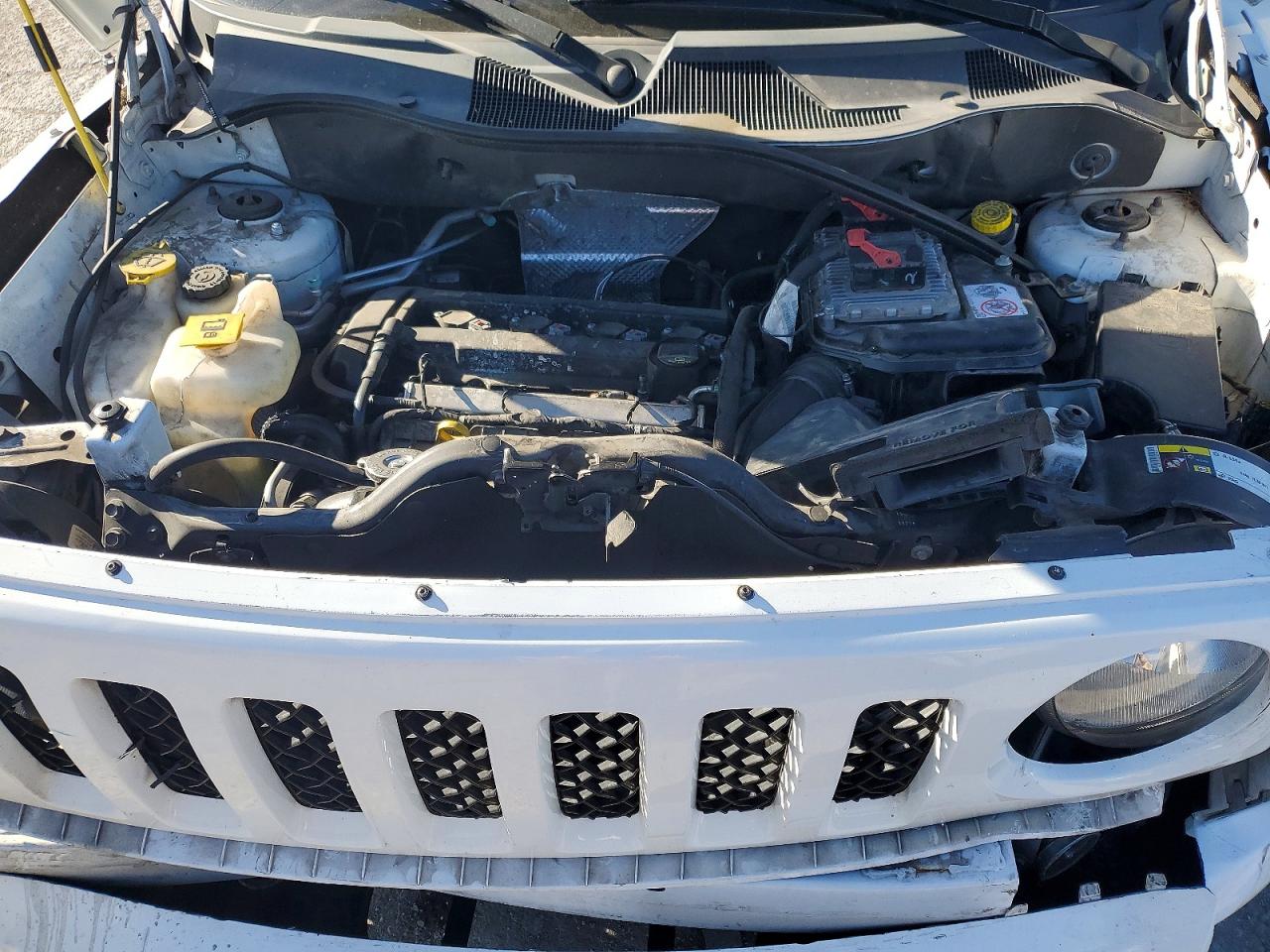 2014 JEEP PATRIOT SPORT photo 23