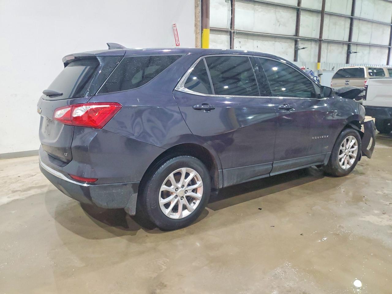 2018 CHEVROLET EQUINOX LT photo 5
