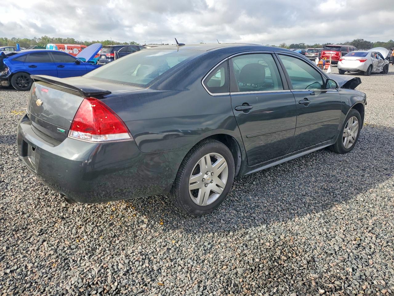 2013 CHEVROLET IMPALA LT photo 5