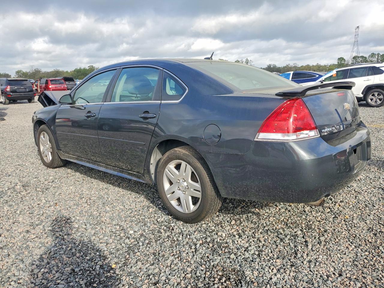 2013 CHEVROLET IMPALA LT photo 3