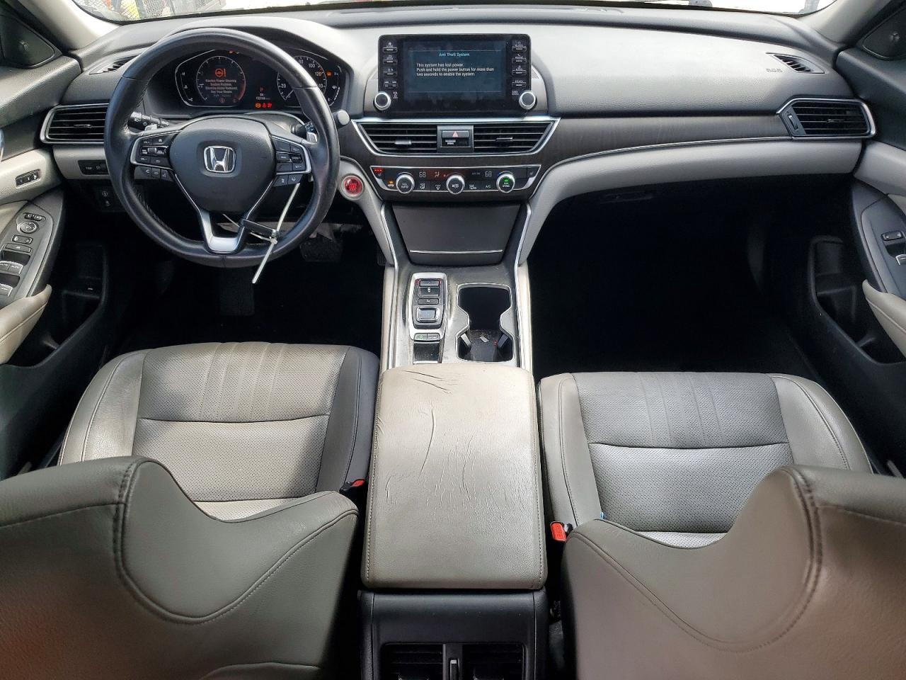 2018 HONDA ACCORD EXL photo 8