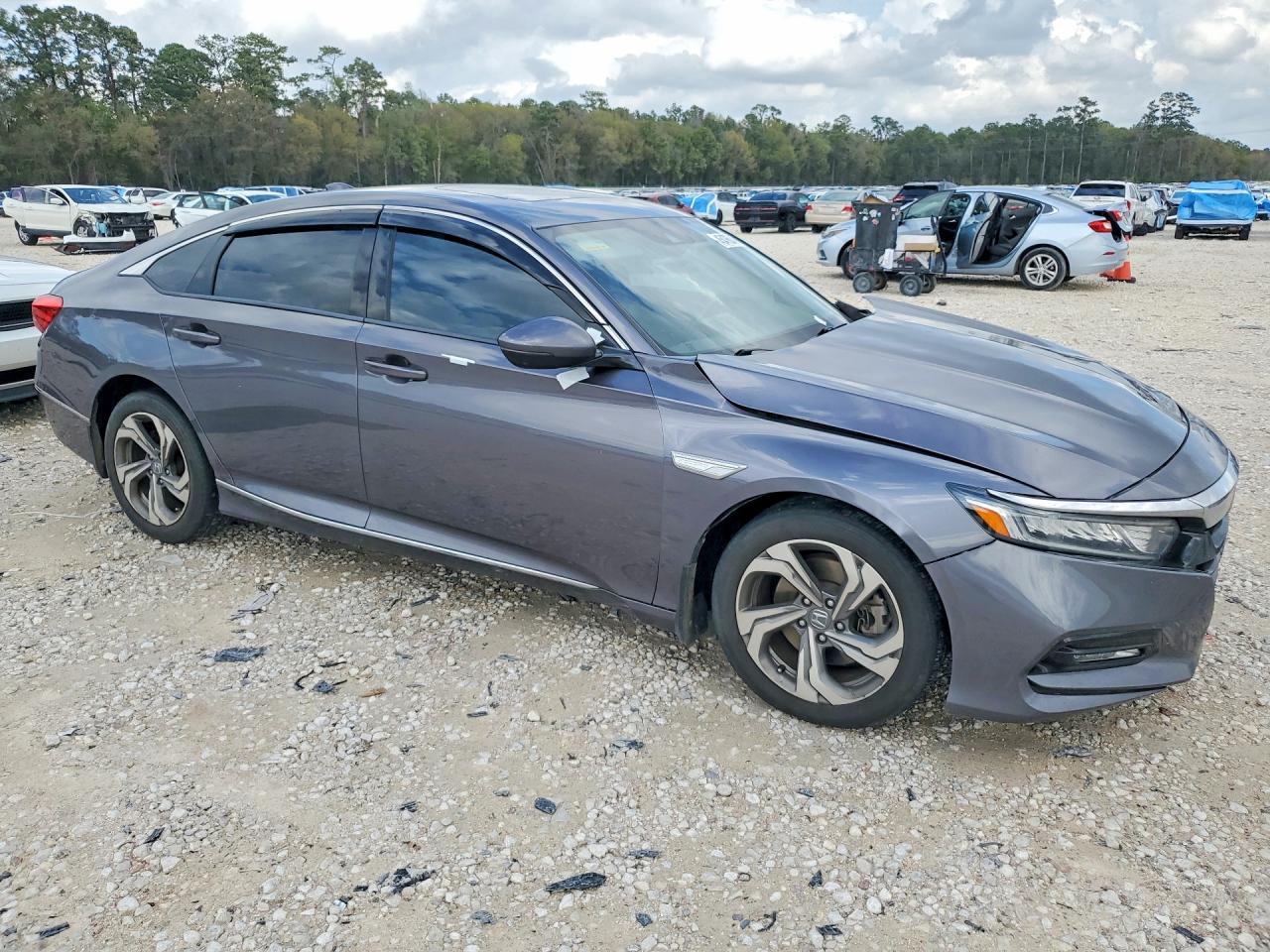 2018 HONDA ACCORD EXL photo 4
