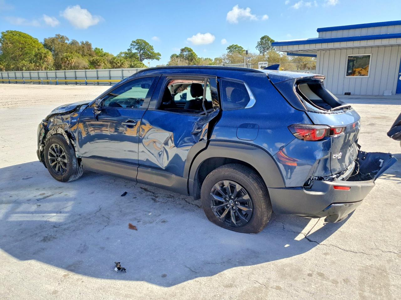 2025 MAZDA CX-50 PREMIUM photo 2