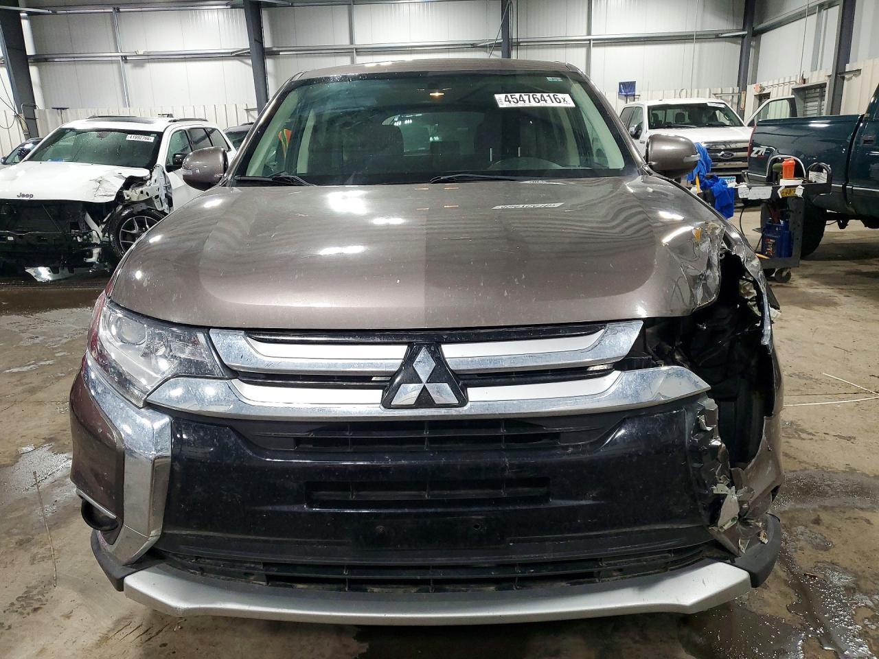 2017 MITSUBISHI OUTLANDER SE photo 5