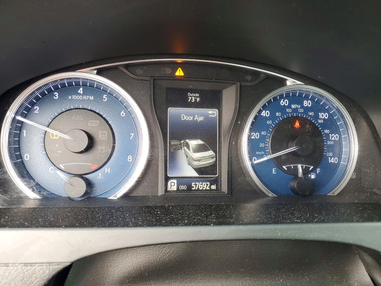 2017 TOYOTA CAMRY LE photo 17