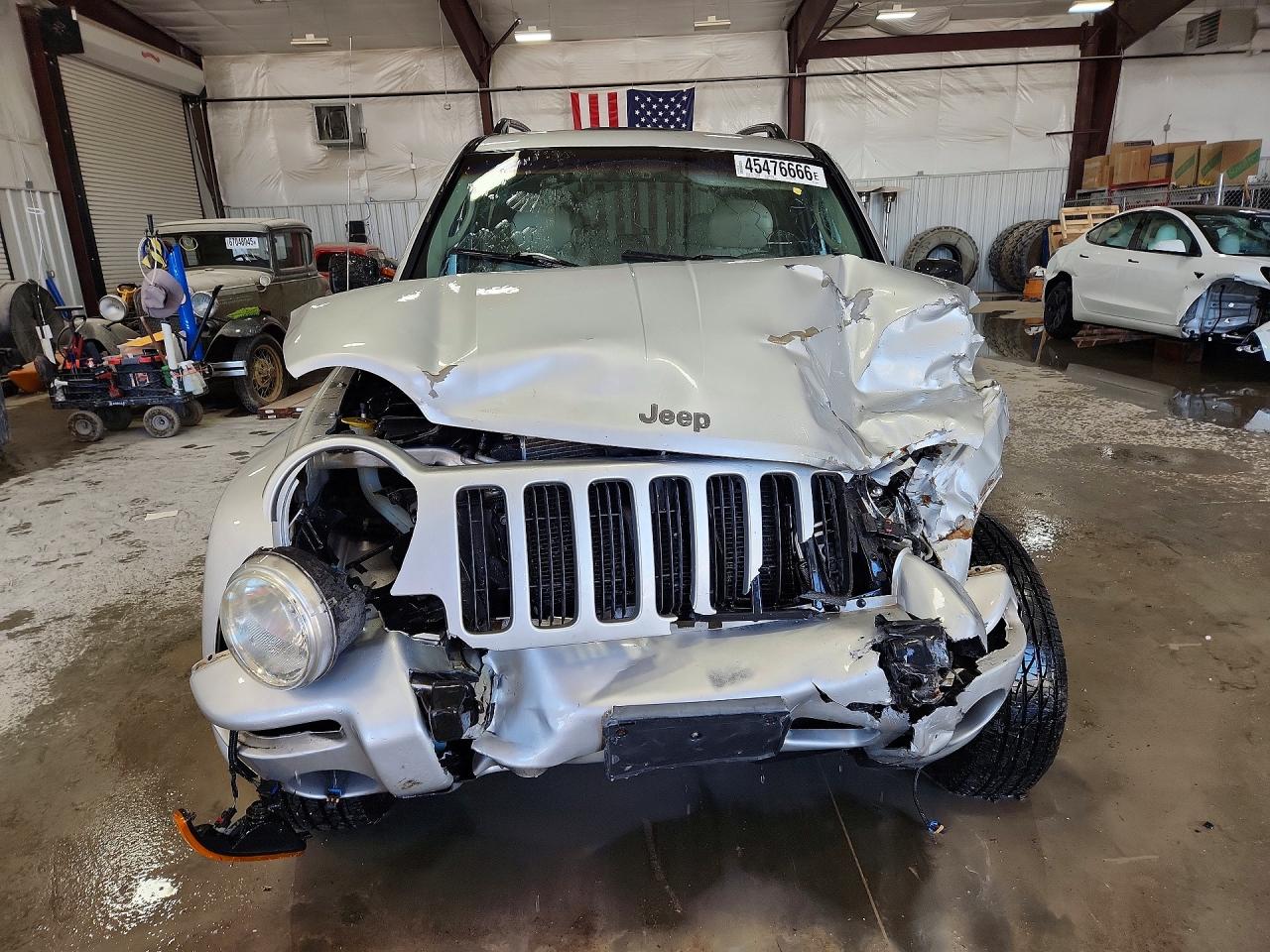 2002 JEEP LIBERTY LIMITED photo 9