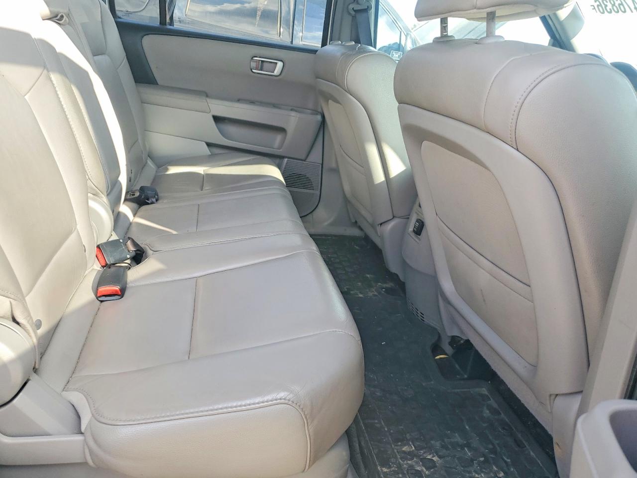 2012 HONDA PILOT EXL photo 11