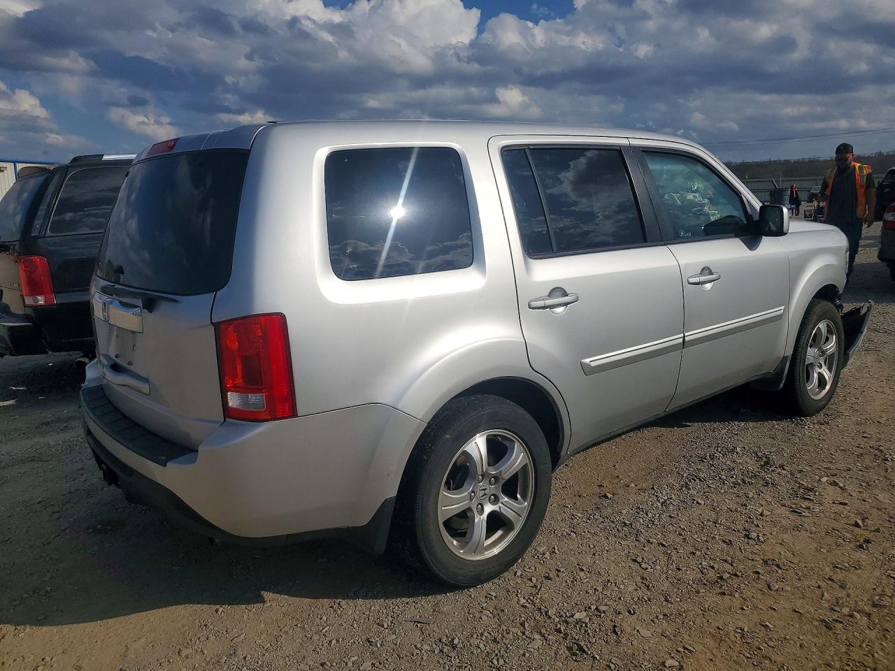 2012 HONDA PILOT EXL photo 3