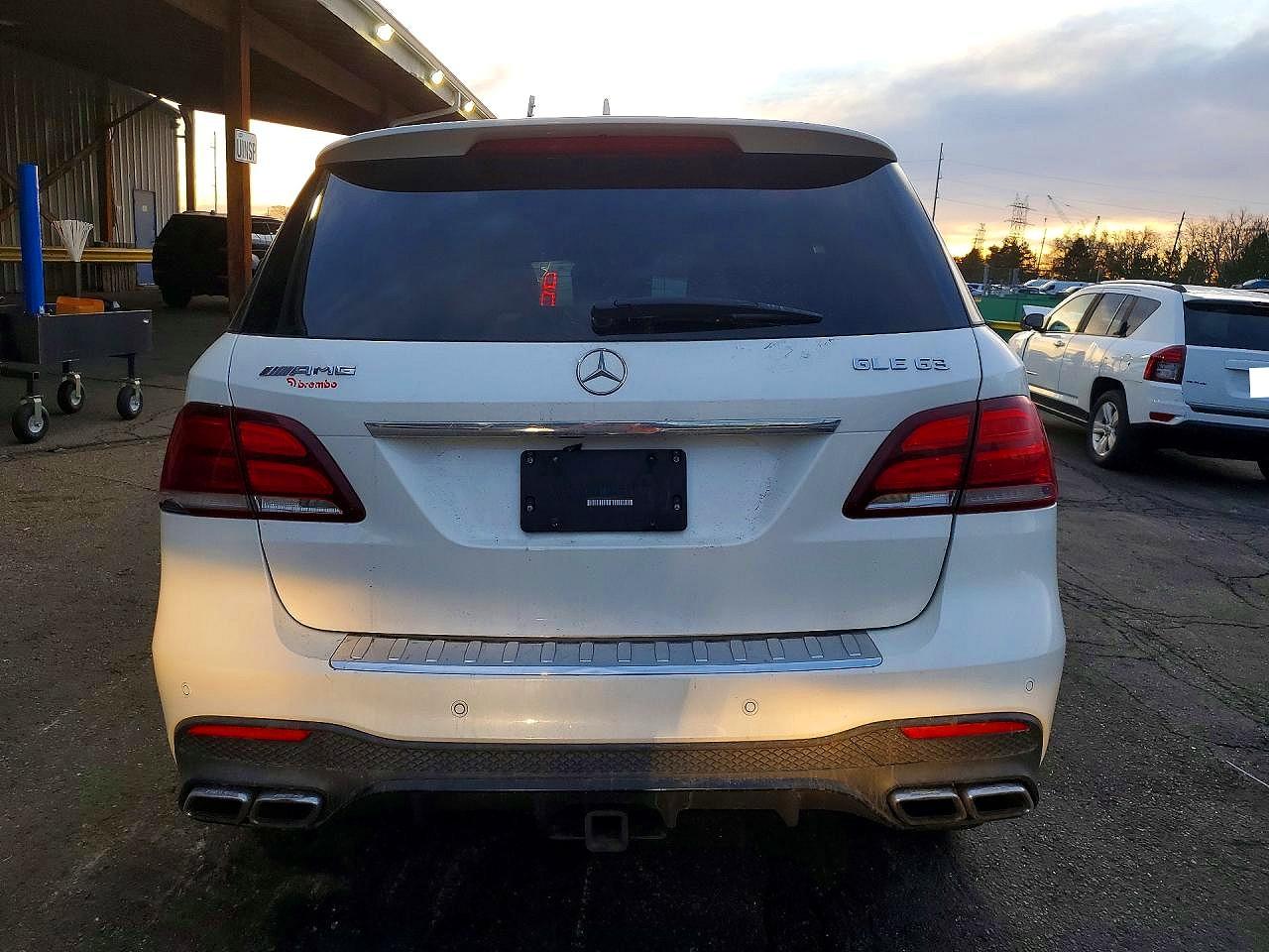 2017 MERCEDES-BENZ GLE 63 AMG 4MATIC photo 6
