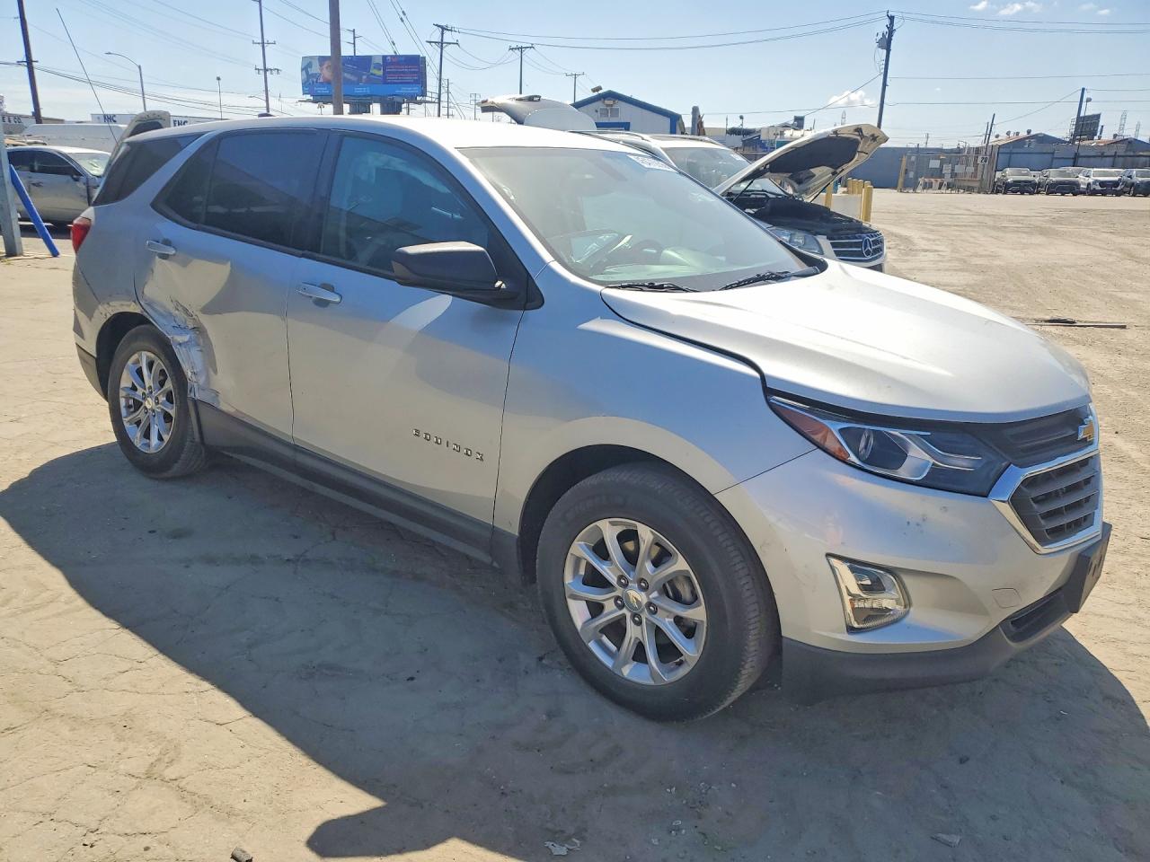2018 CHEVROLET EQUINOX LS photo 10