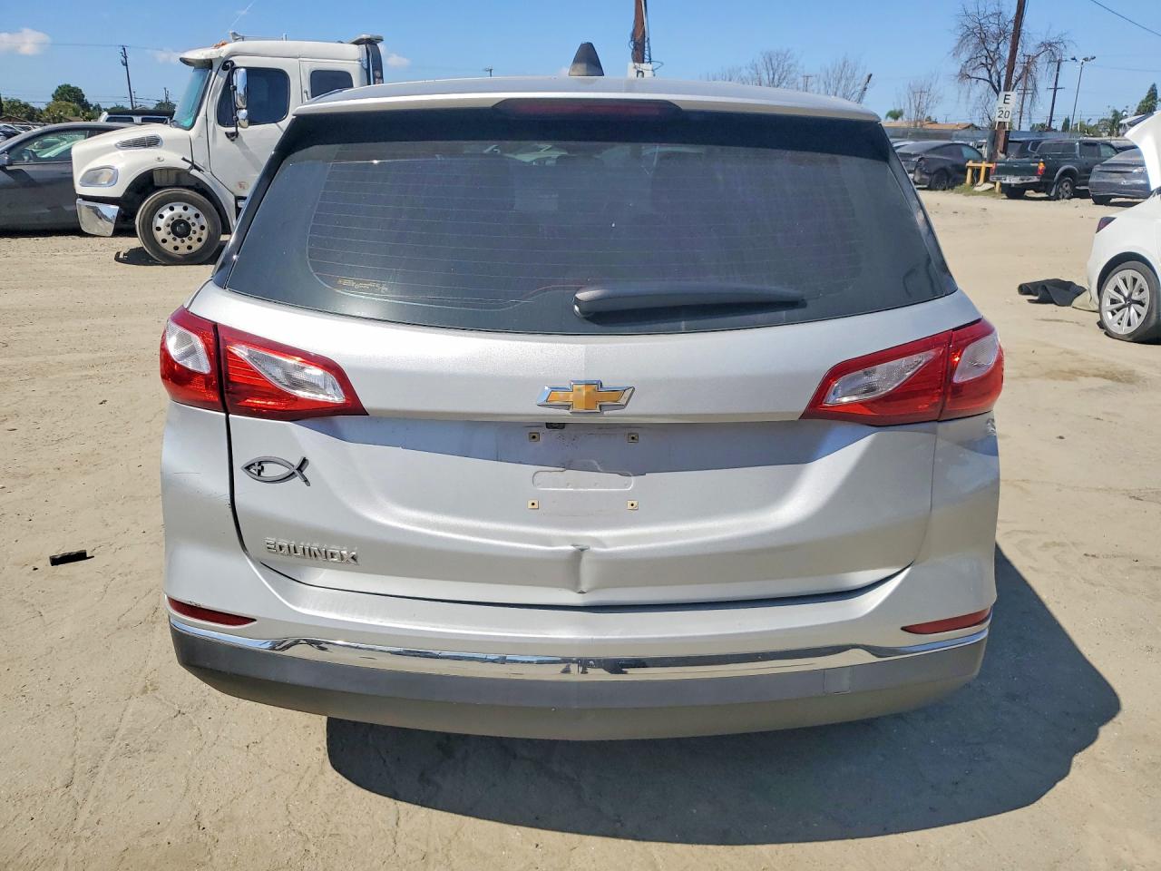 2018 CHEVROLET EQUINOX LS photo 16