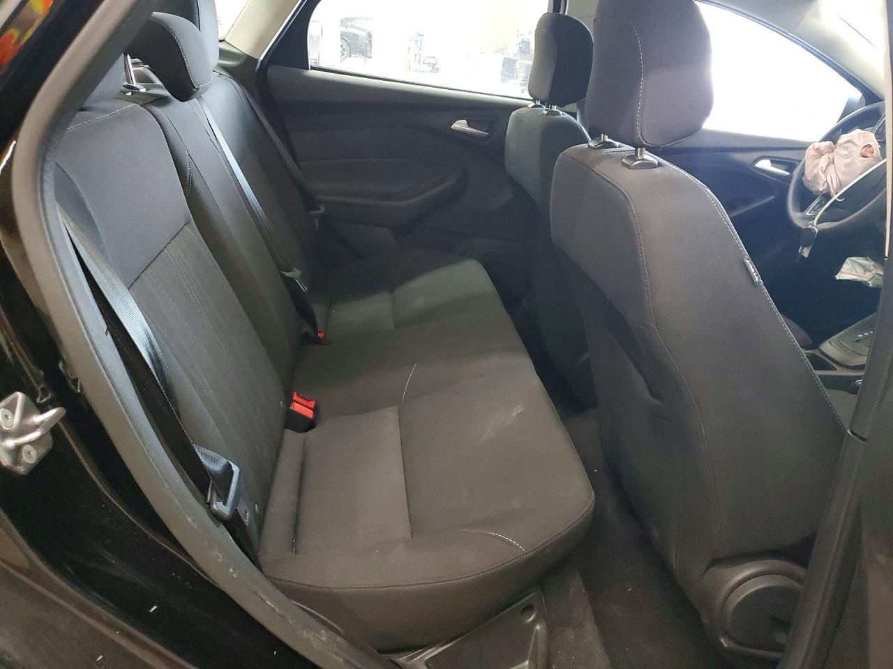 2018 FORD FOCUS SEL photo 19