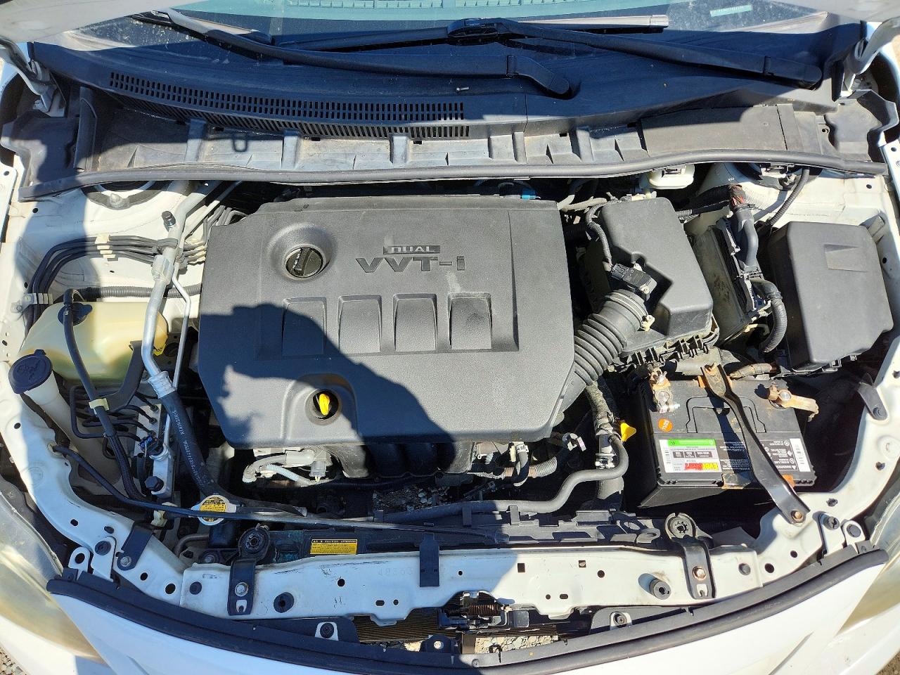2013 TOYOTA COROLLA S photo 11