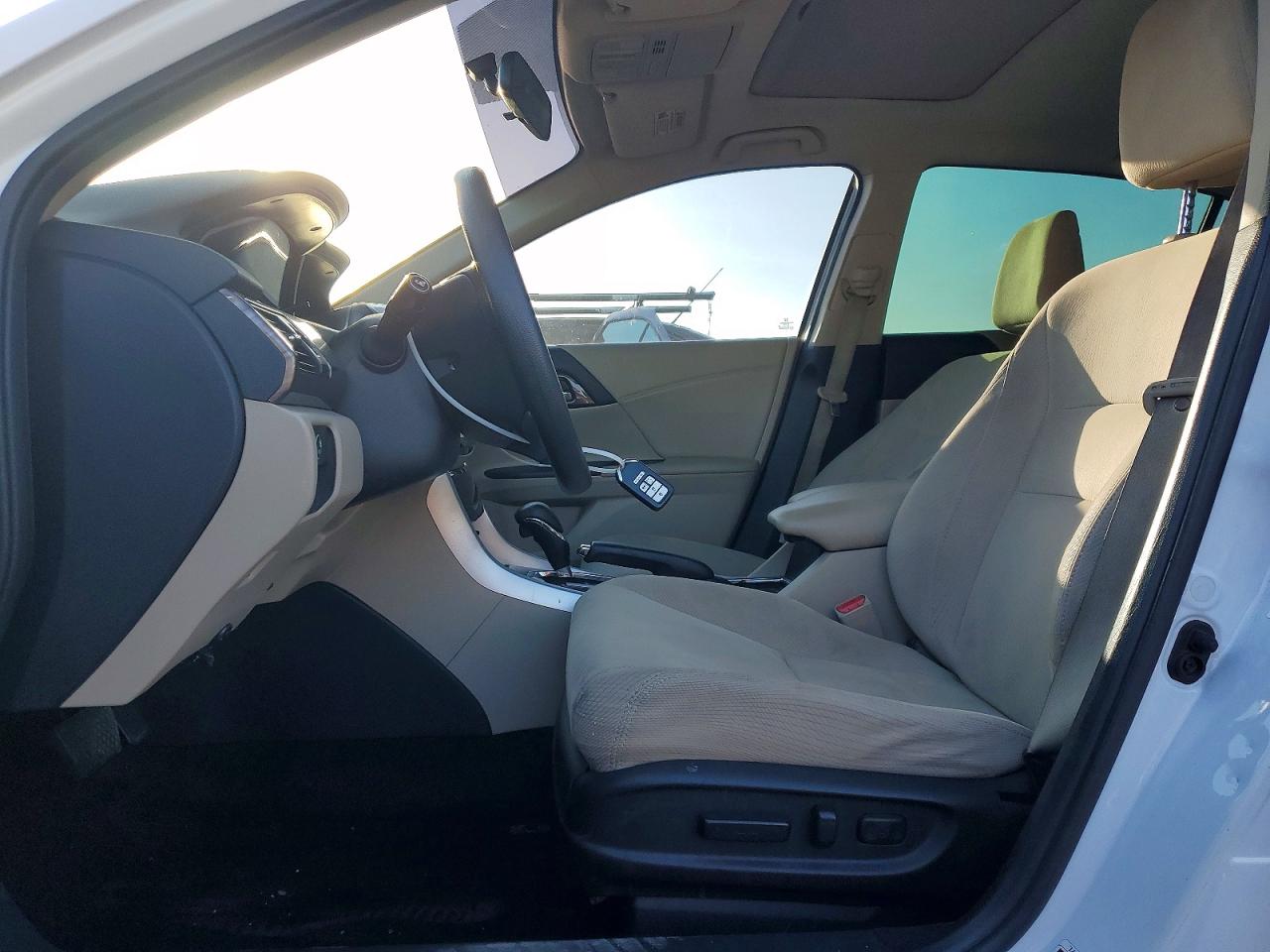 2016 HONDA ACCORD EX photo 7