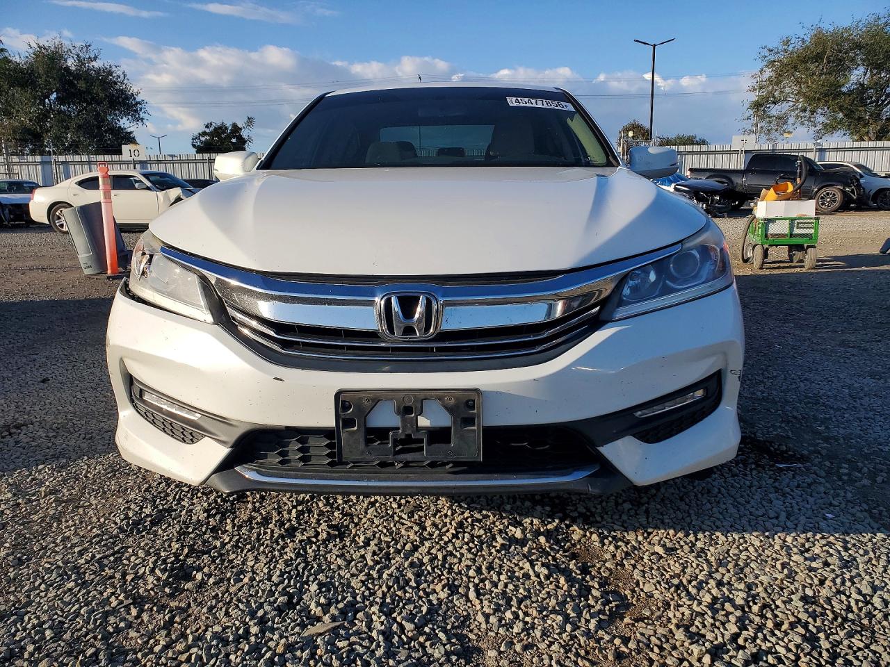 2016 HONDA ACCORD EX photo 5
