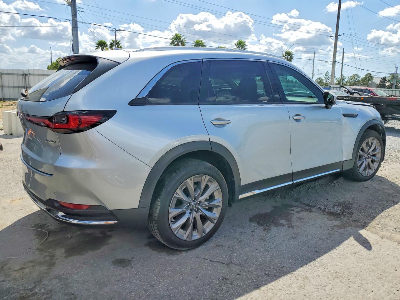 2024 MAZDA CX-90 PREMIUM photo 3