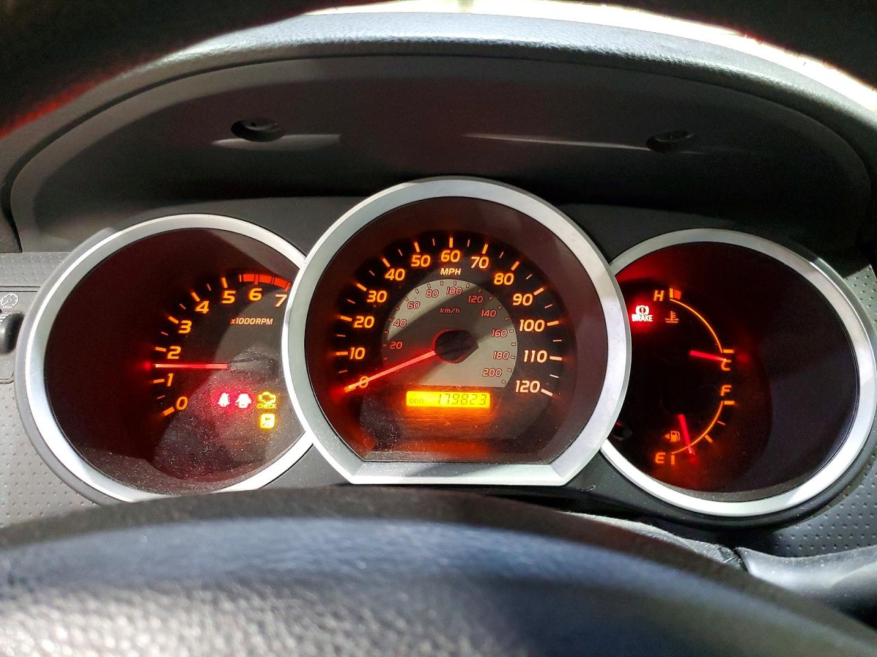 2009 TOYOTA TACOMA BASE photo 17