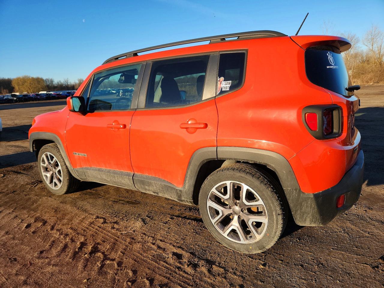 2015 JEEP RENEGADE LATITUDE photo 3