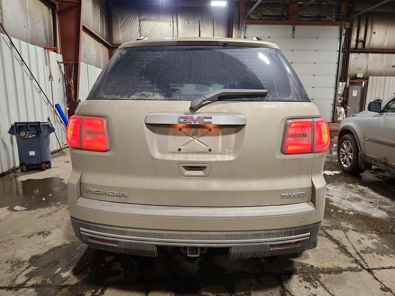 2014 GMC ACADIA SLE photo 6