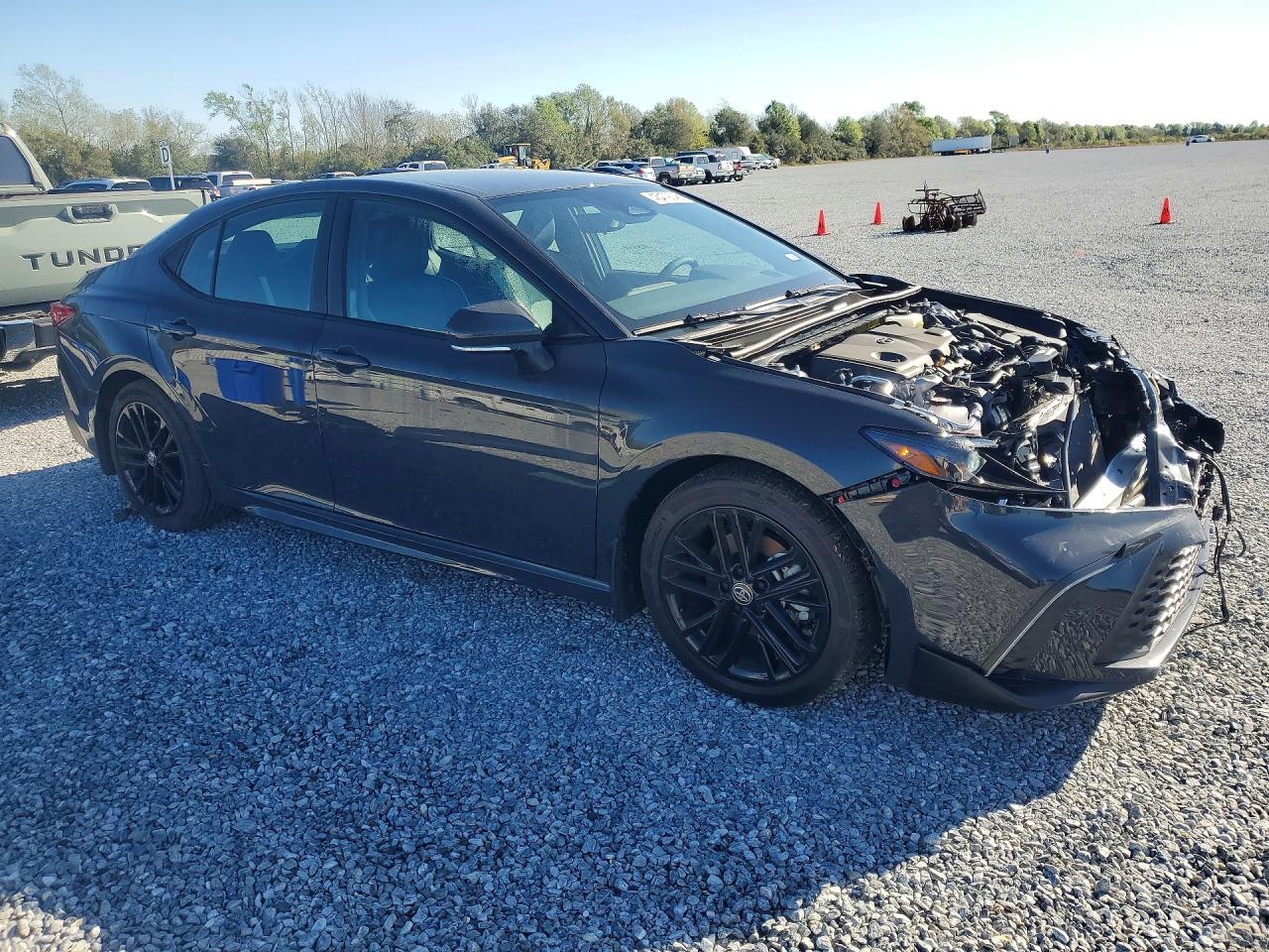 2026 TOYOTA CAMRY SE photo 7