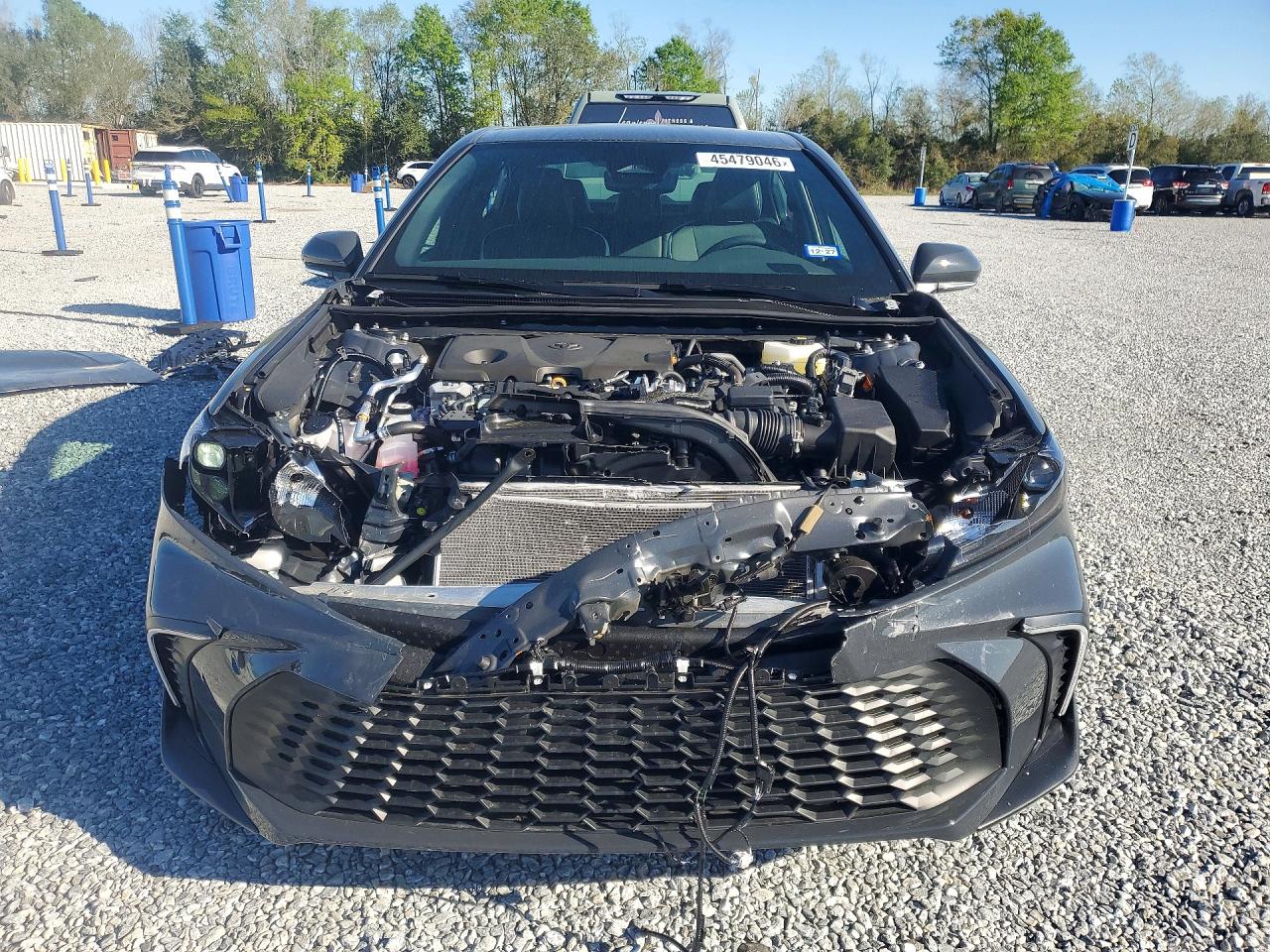 2026 TOYOTA CAMRY SE photo 9
