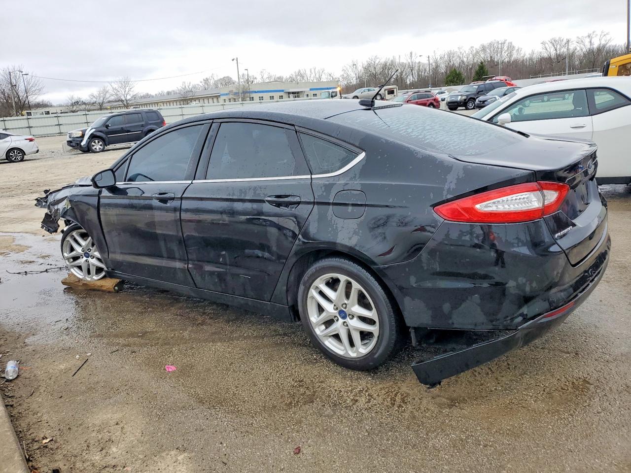 2016 FORD FUSION SE photo 2