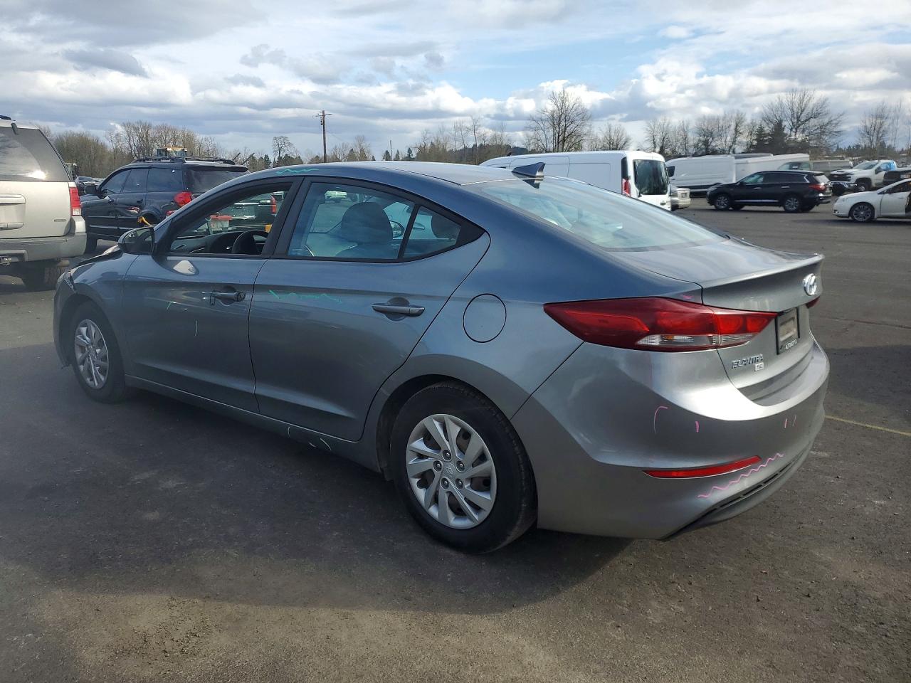 2017 HYUNDAI ELANTRA SE photo 2