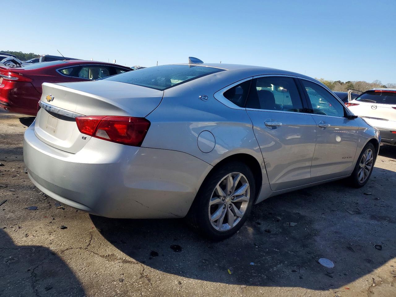 2018 CHEVROLET IMPALA LT photo 3