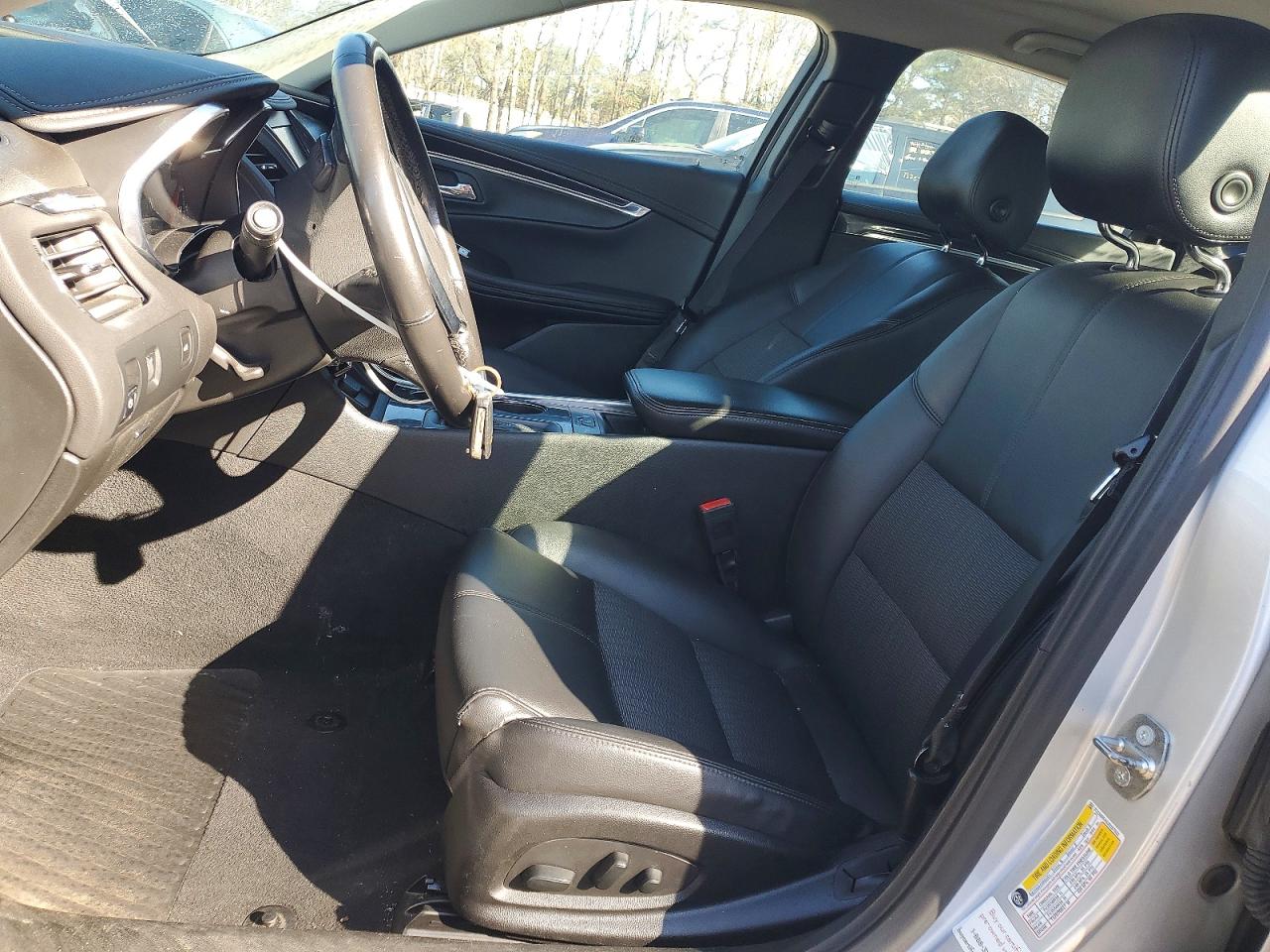2018 CHEVROLET IMPALA LT photo 7