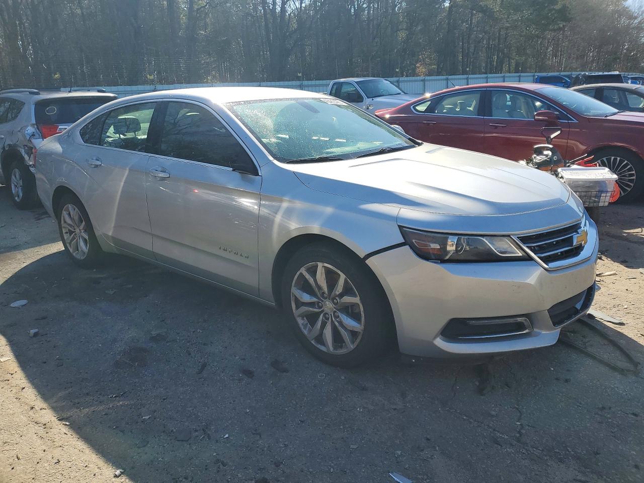 2018 CHEVROLET IMPALA LT photo 4