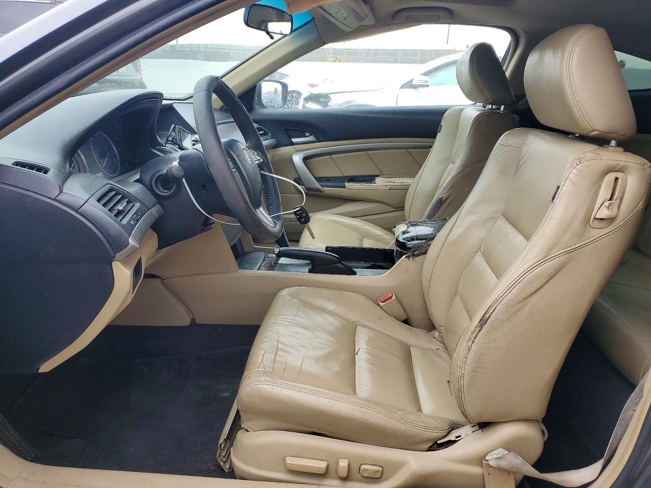 2008 HONDA ACCORD photo 13