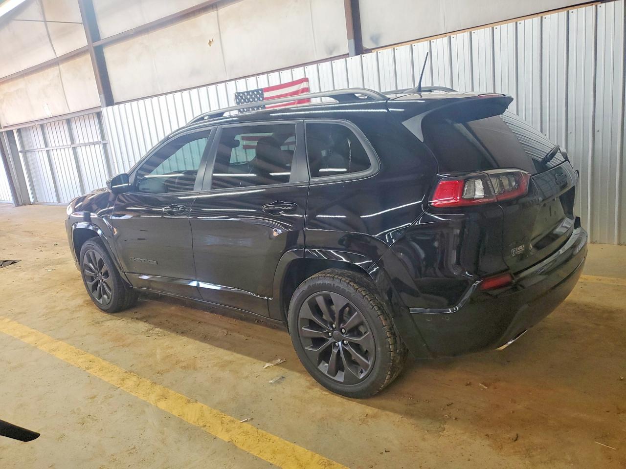 2019 JEEP CHEROKEE LIMITED photo 2