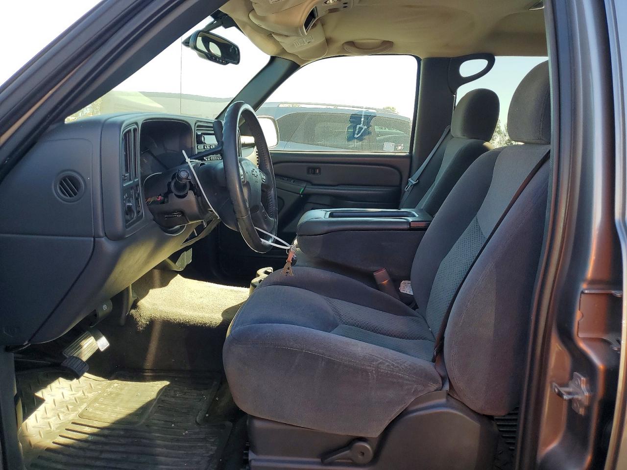 2006 CHEVROLET SILVERADO C1500 photo 7