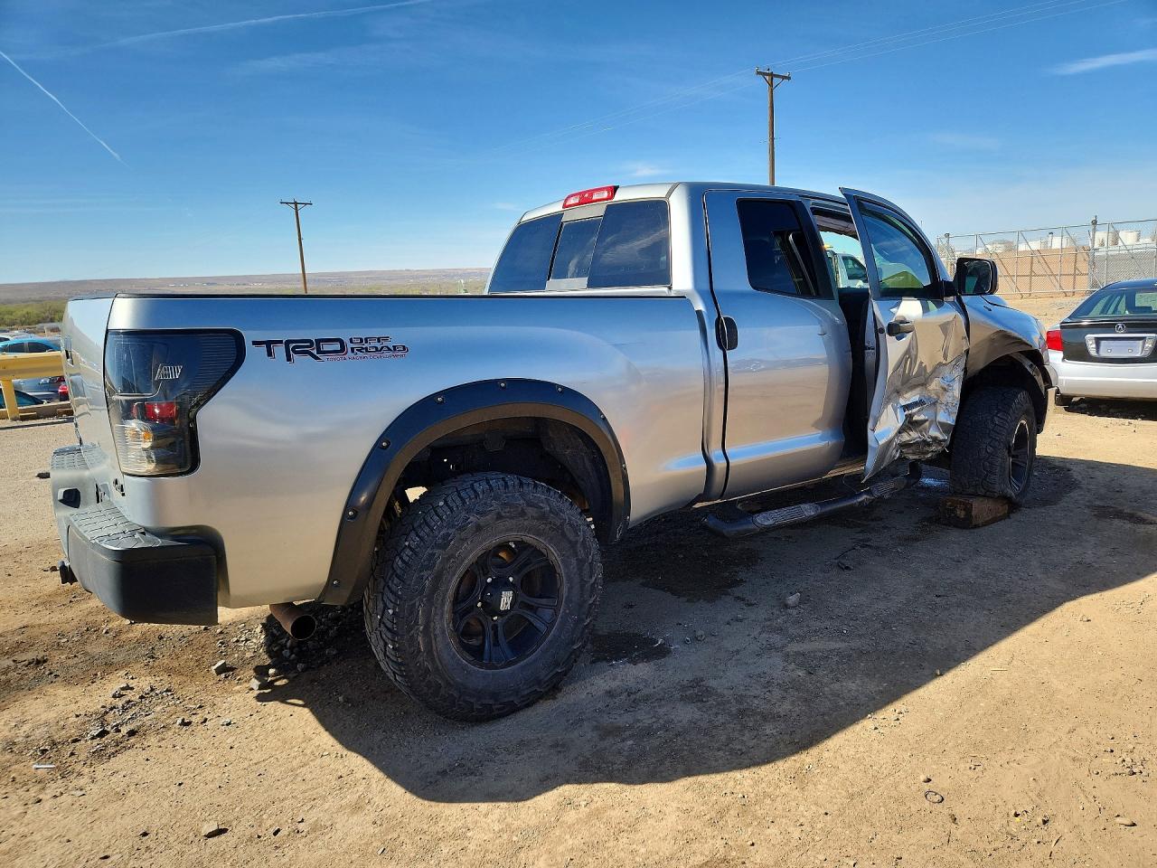 2011 TOYOTA TUNDRA GRADE photo 5