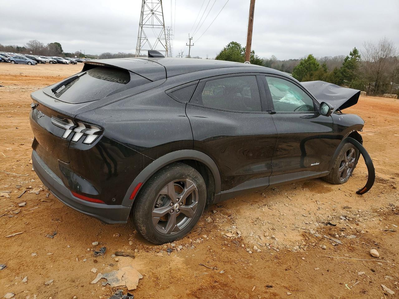 2022 FORD MUSTANG MACH-E SELECT photo 5