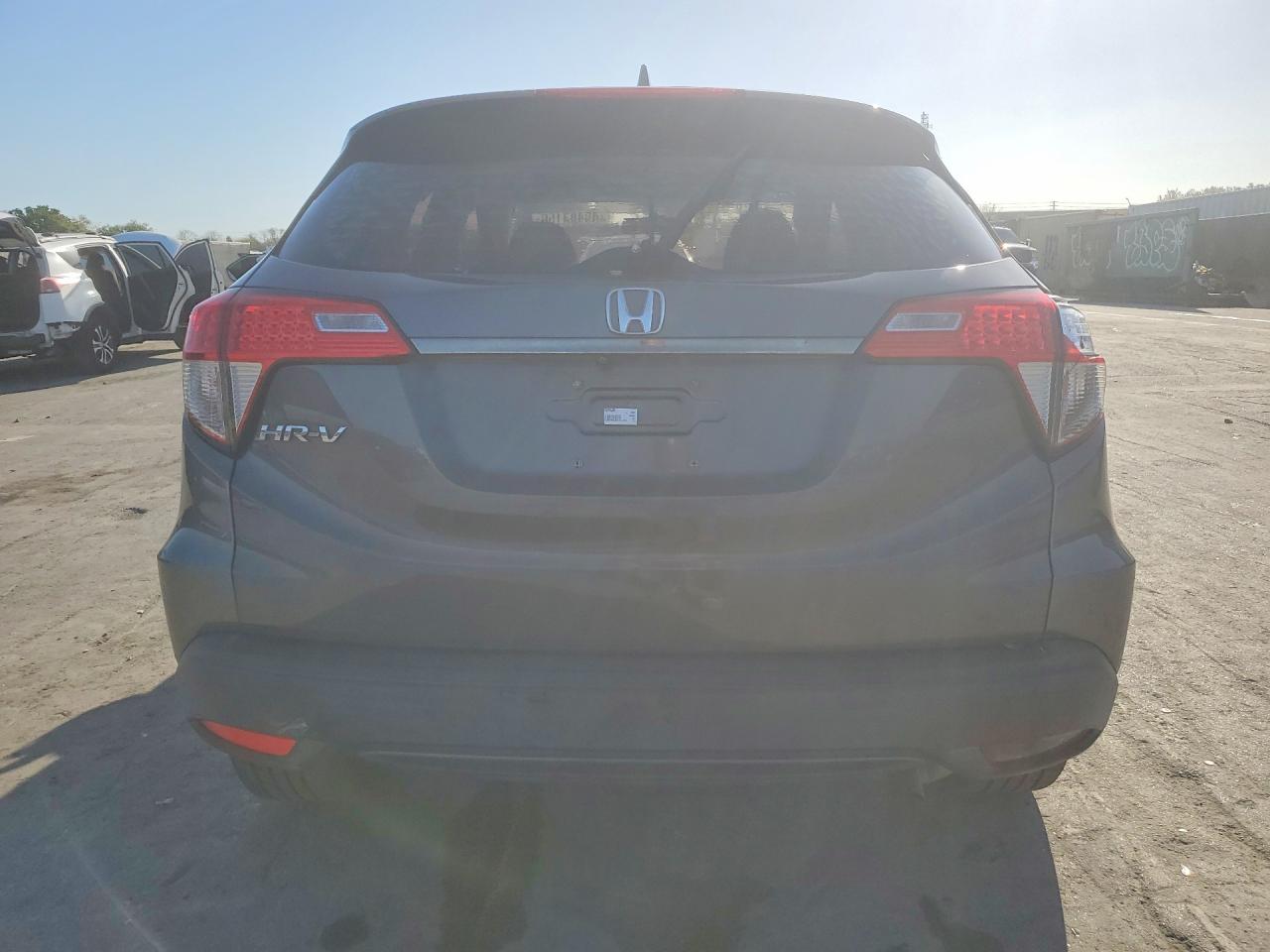 2019 HONDA HR-V LX photo 6